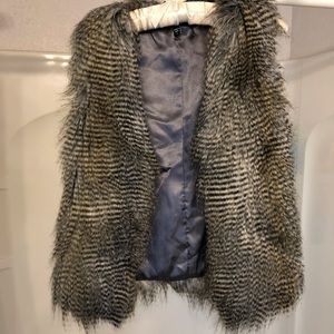BEBE Small feather vest